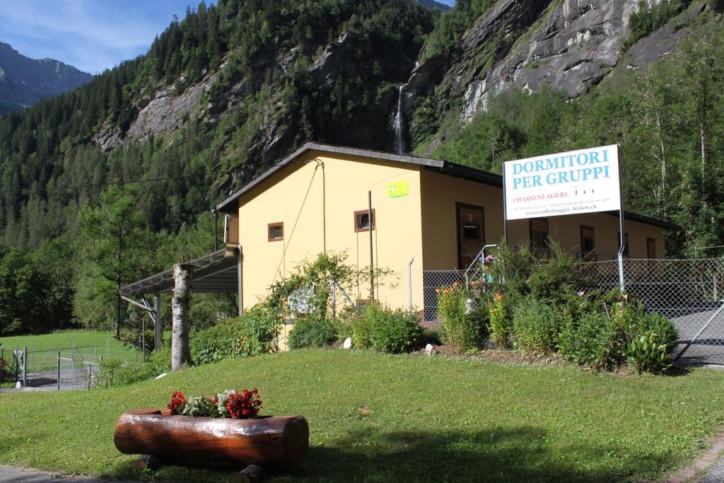 Agriturismo Mattei - Dormitorio Peccia エクステリア 写真
